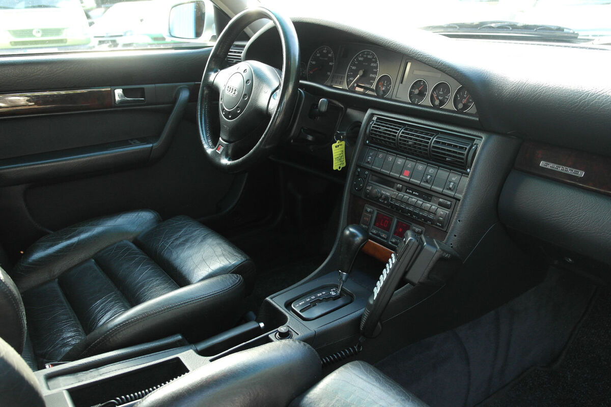 Audi A6 C4 Quattro  Limousine - BJ 04/96  - original und unverbastelt