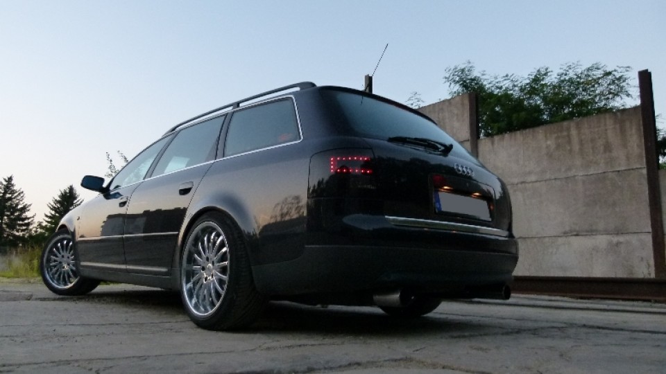 Audi A6 4B Avant Quattro