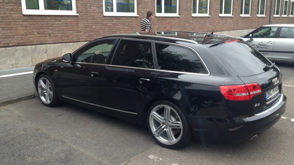 Audi A6 Avant