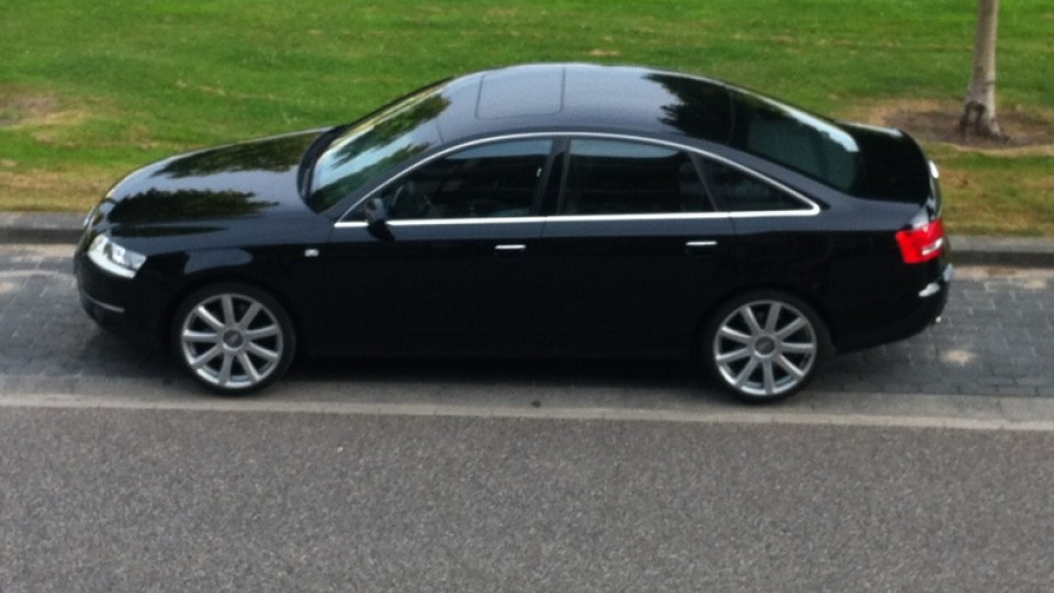 A6 4F (Audi A6 C6)